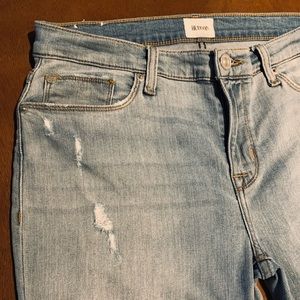 Natalie Midrise Super Skinny Distressed Ankle Jeans
HUDSON